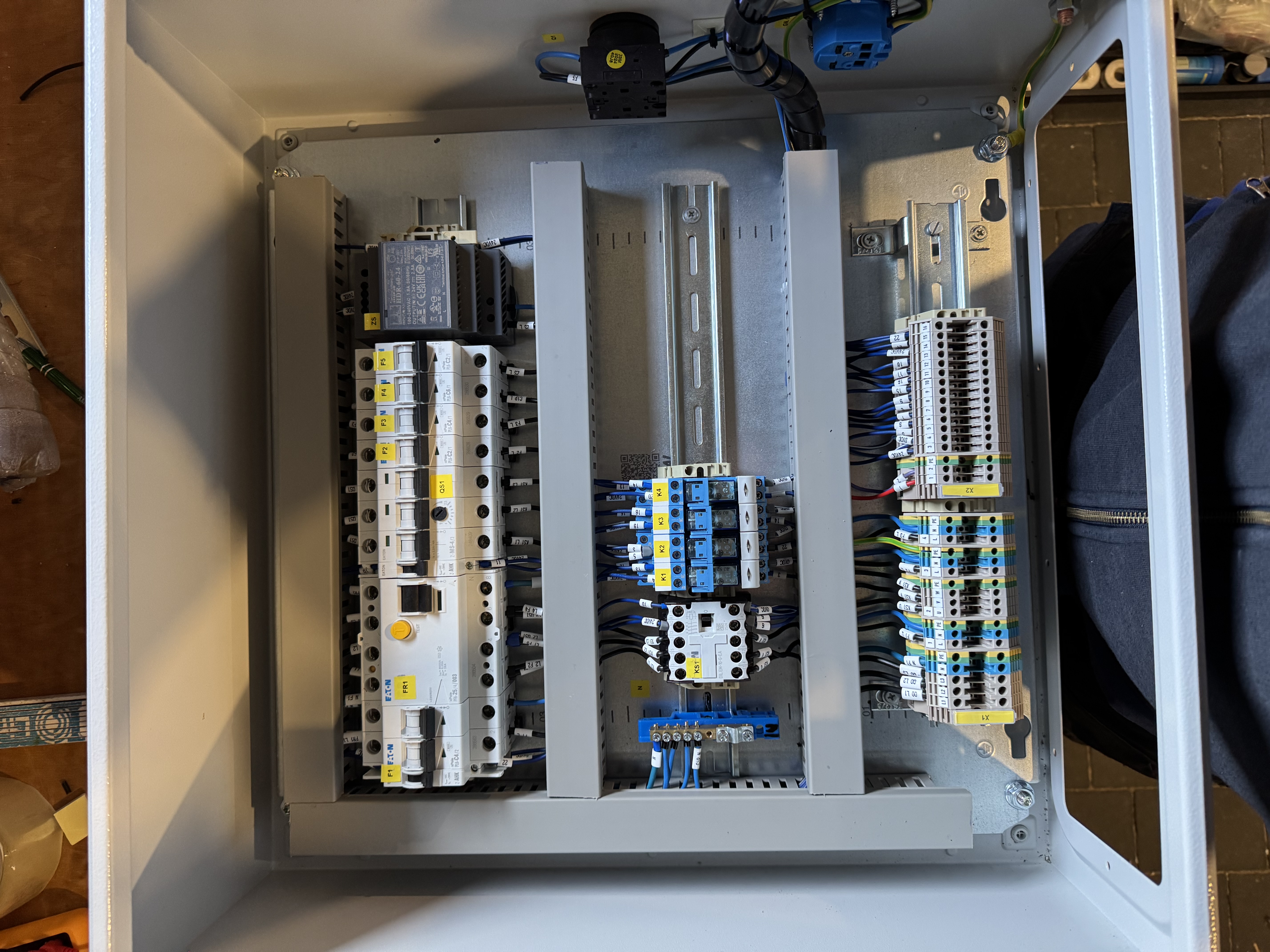 Rozdzielnica Smart Home instalacja elektryczna Automatyka inteligentny dom Zonik Automation